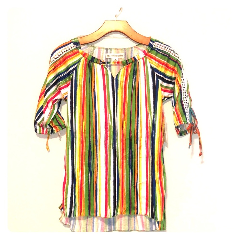 Brand new New York Laundry top